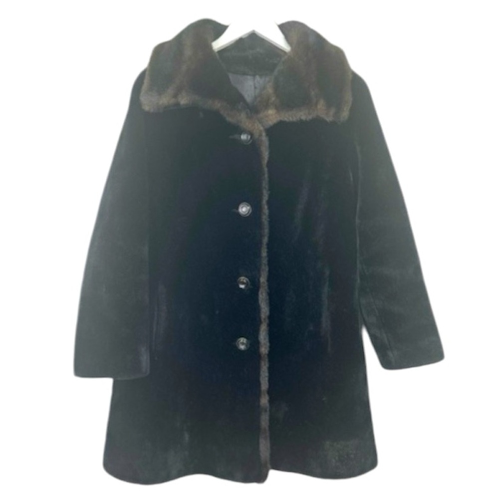 Sportowne Black Vintage Long Faux Fur Coat Size 12